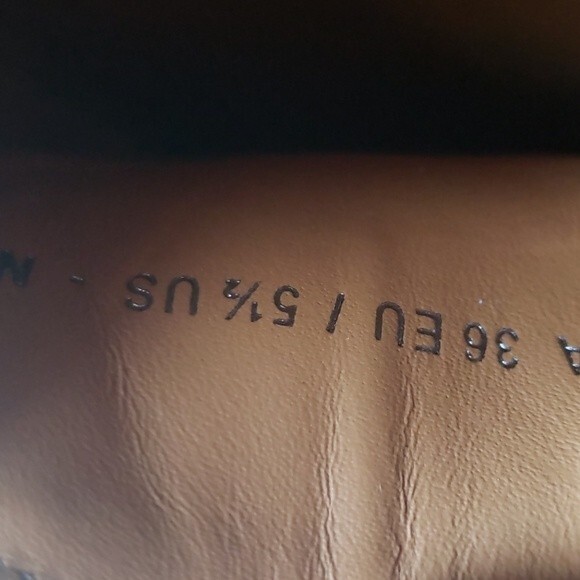 Bally Signature Red White Stripe Bronze Chic Feminine Lux SlipOn Sneaker Size 36 - Picture 5 of 5